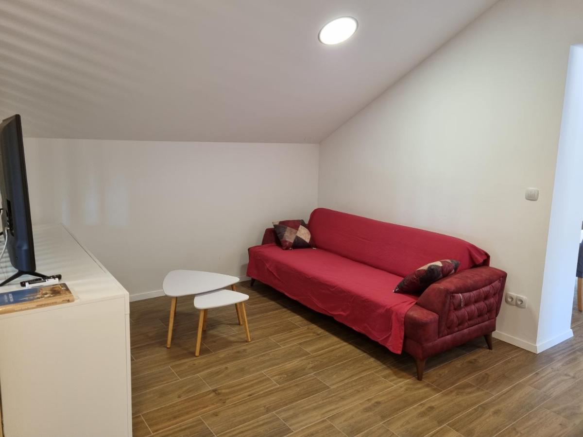Apartments Jungic, Rab Banjol Bagian luar foto